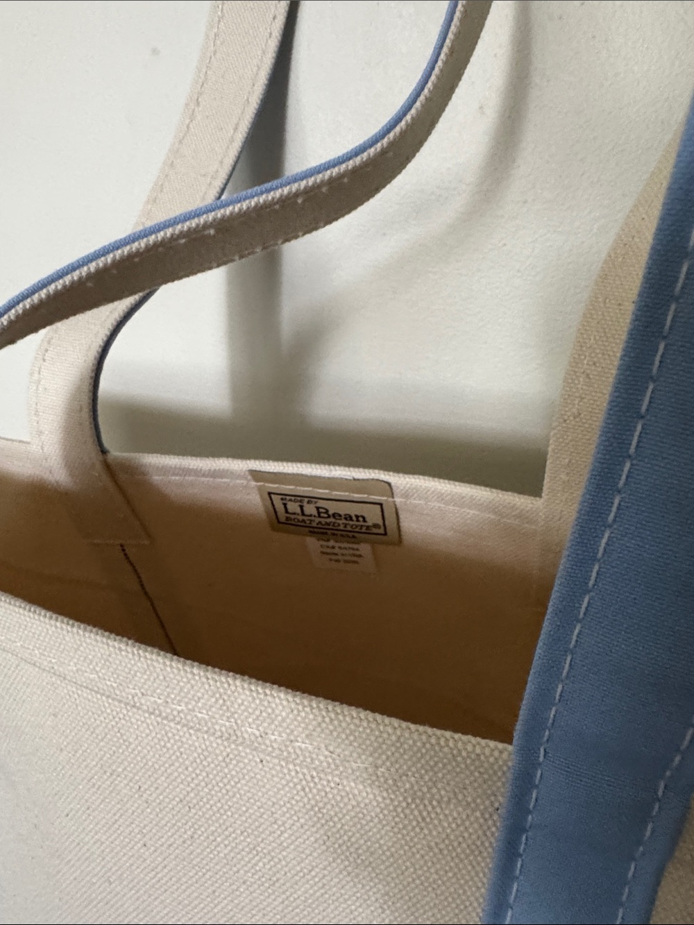 L.L. Bean Boat & Tote Medium seaboard baby blue Canvas Bag NWT USA Made - Picture 2 of 5